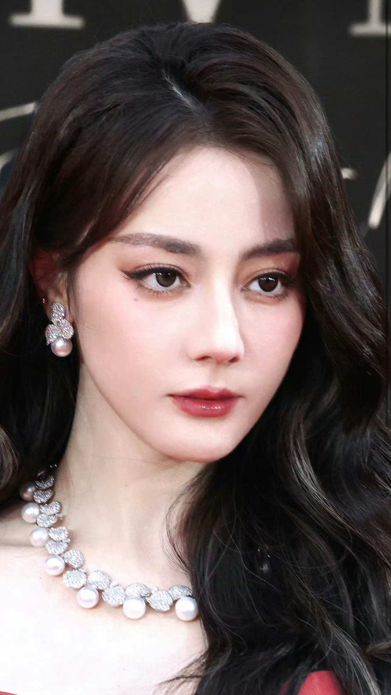 就爱这种明艳美人味… 
