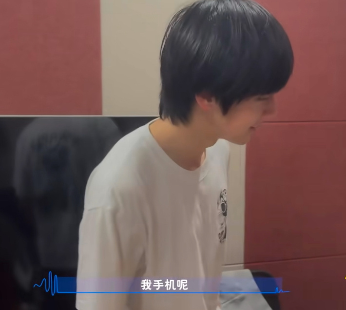 不再依赖手机算长大吗杨涵博：算手机没电 