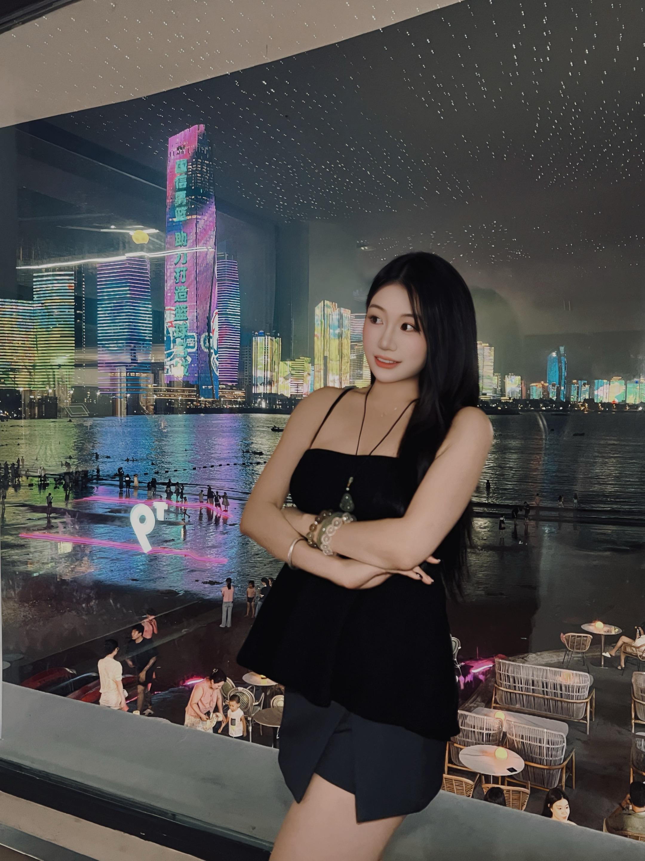好不容易拍的大屏同框，说我ai我也发， 我就发！！