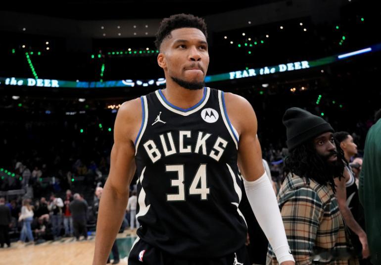 知名数据网站Polymarket给出字母哥下家概率，留队概率54%目前最高。详情