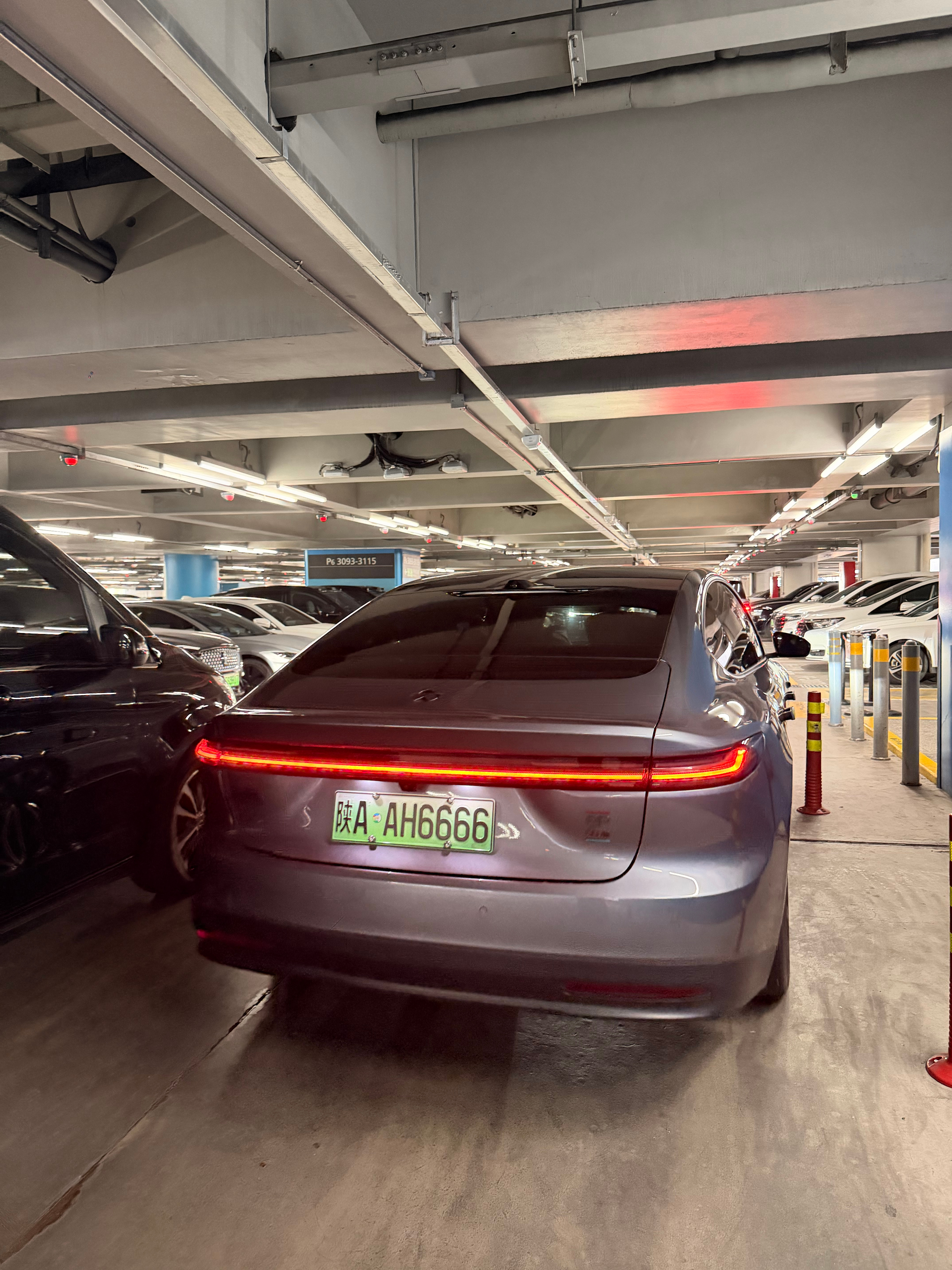 到上海第九天，才看到太阳蔚来et7 出差已经离不开驾享了 哦对了，刚好加入社区8