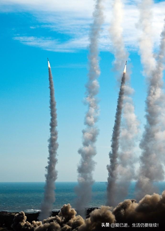 美国空袭伊朗的目的是什么担心伊朗发展成为核拥有国，动摇美国在中东地区的掌控权，其