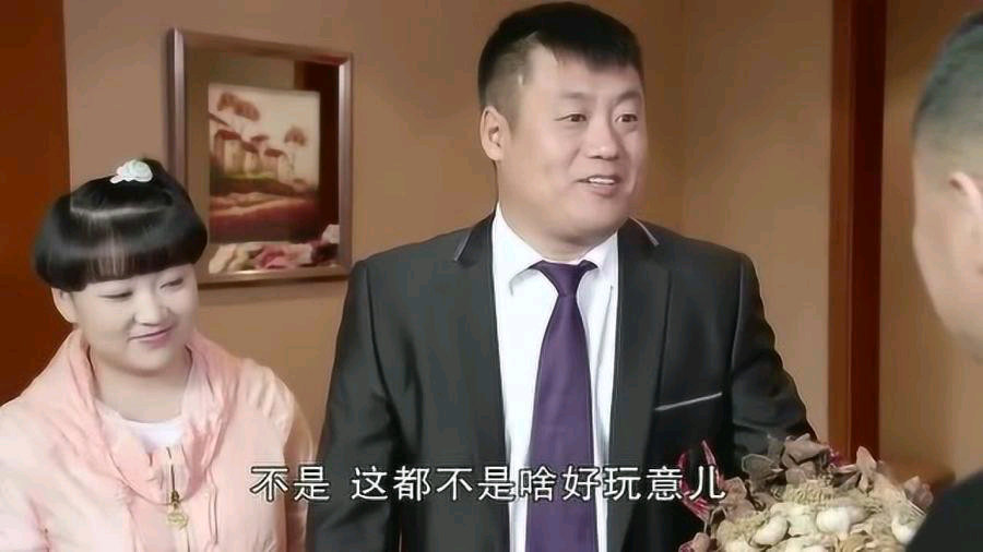 宋晓峰象牙山满级村民很难想象有人能把乡村爱情记这么细，宋晓峰就是这个满级村民，别