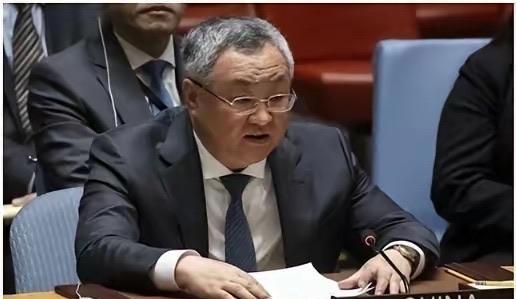 中国大使在联合国直接向日本下达了开战警告！只要自卫队敢打着“集体自卫权”的旗号往