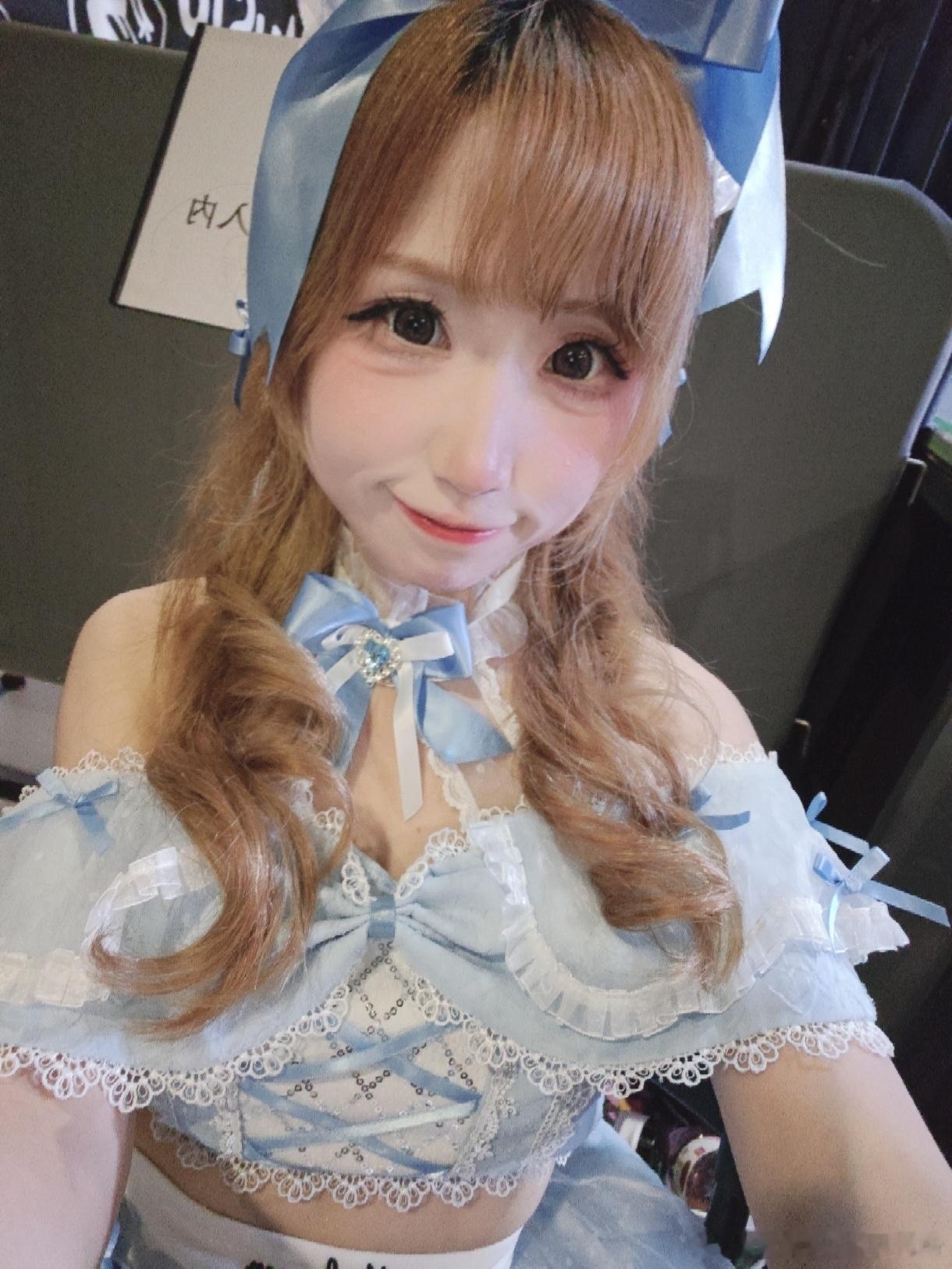 虽然我只是一个普通的xox但希望在你心里我可以是完美的吧૮⸝⸝o̴̶̷᷄ ·̭ 