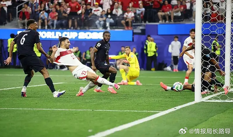 【世界杯D组神剧本 🇹🇷土耳其3-2美国🇺🇸：98分钟读秒绝杀！星月军团