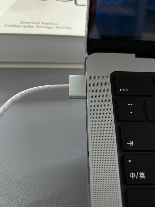 MacBook 到底能不能长期插电用？