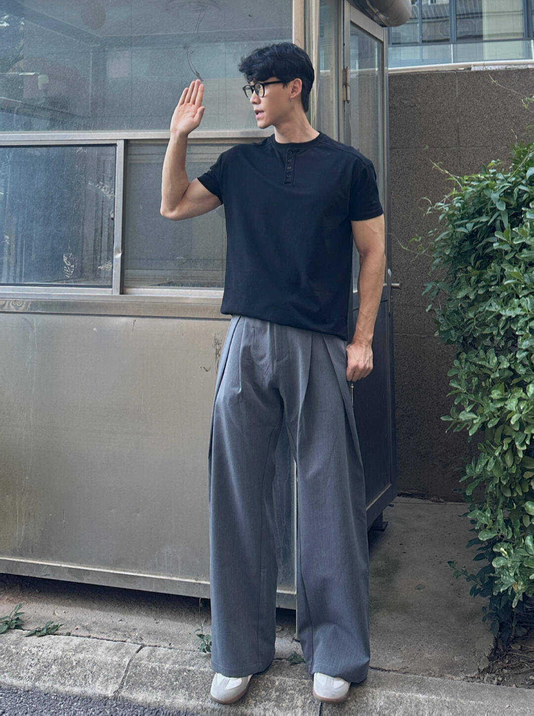 保安亭这么一站