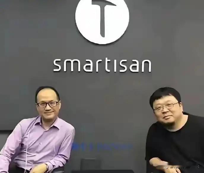 举报我偷税？来，我帮你转，还差240次就够立案了

9月27日晚上，锤子科技早期