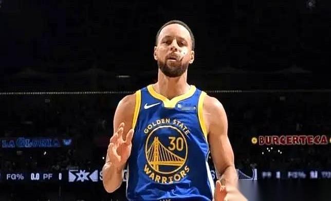 今晚勇士这场球，十有八九要栽。
我跟你说，这种球最毒了，比打总决赛还让人心里发毛