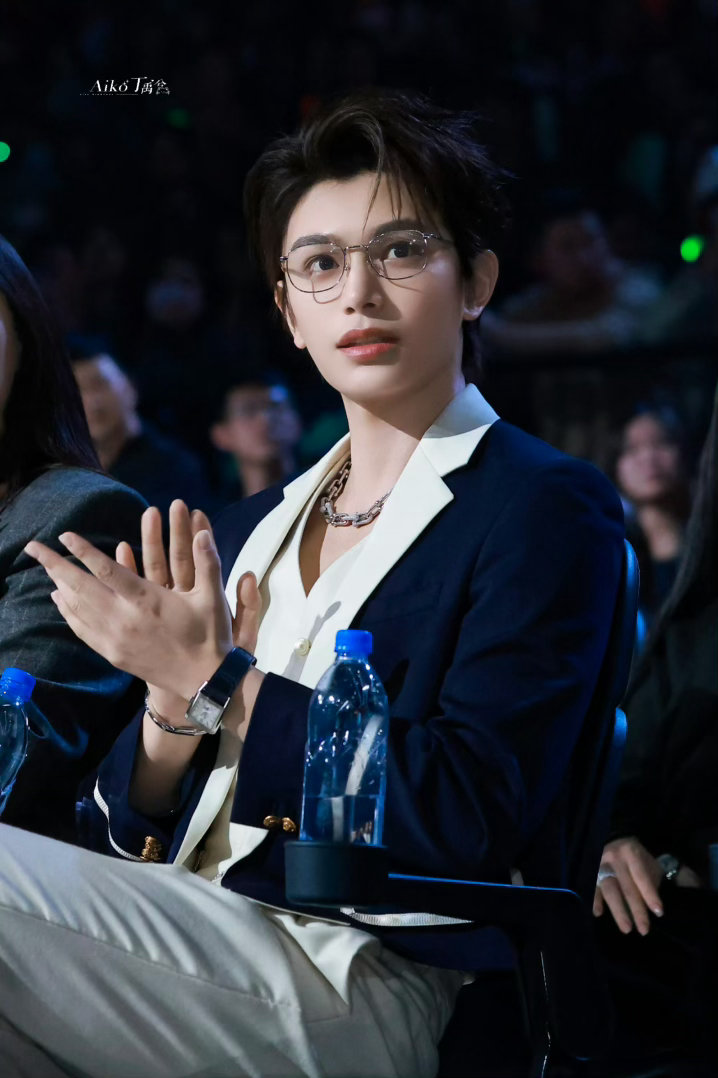 💚丁禹兮司宫令💚丁禹兮赵皑你的存在让我对"演员"这个职业有了具体的想象和敬意