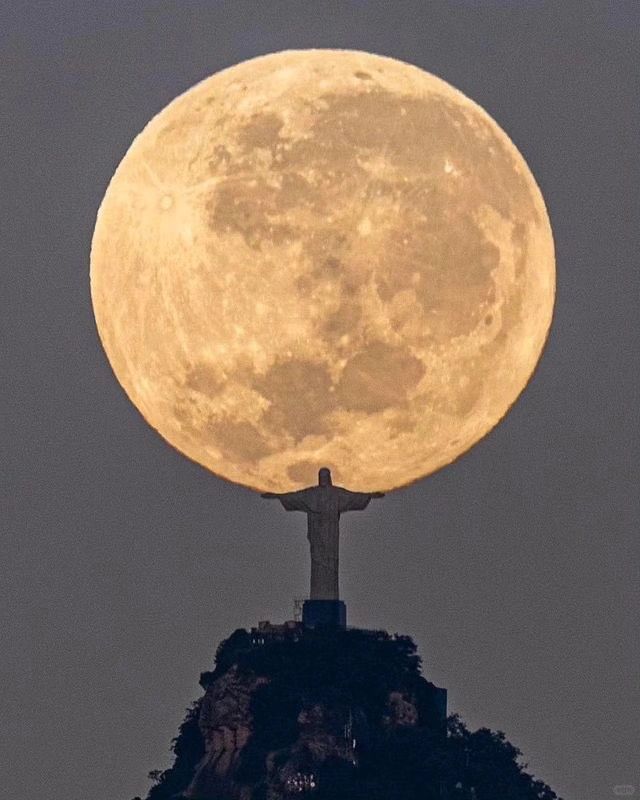 摄影师莱昂纳多·桑斯等了三年的