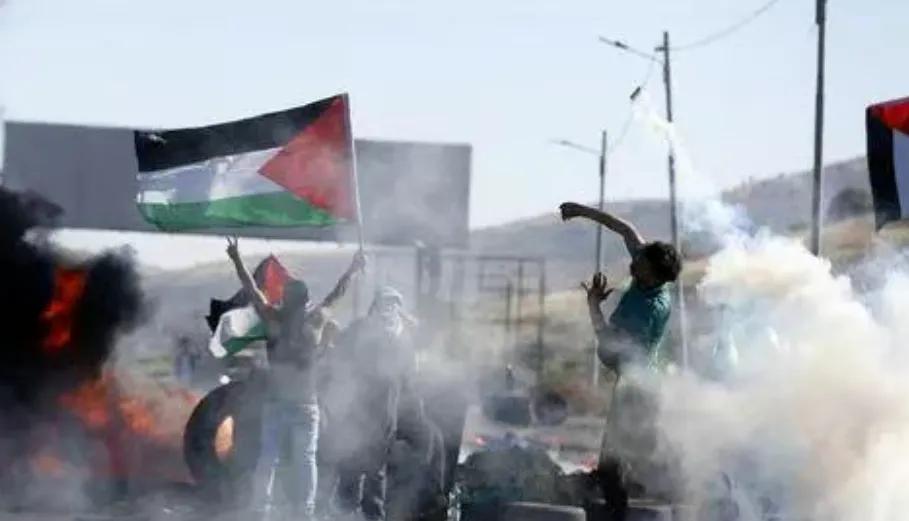 “疯狂”的以色列，遇到“更疯狂”的俄罗斯，戏剧性一幕出现！

近日，以色列与巴勒