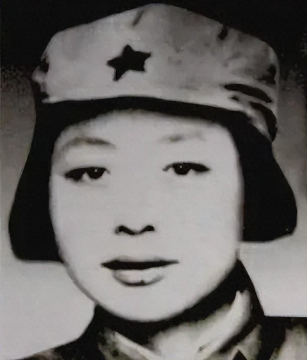 罗荣桓元帅的夫人究竟有多美？干练贤惠气质非凡，她更是军中著名的第一女大校
195