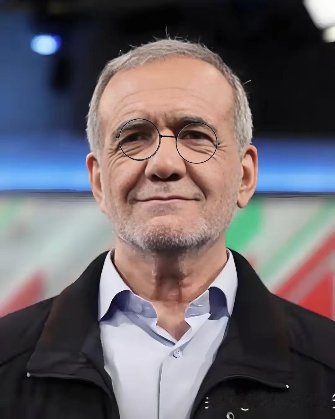 伊朗突然表态不造核武、愿接受核查，看似松口，实则是有底线的博弈。伊朗明确拒绝强权