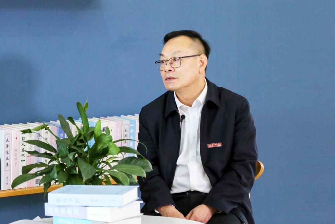 潘玉驹：一所地方高职院校的“立地”“顶天”之道