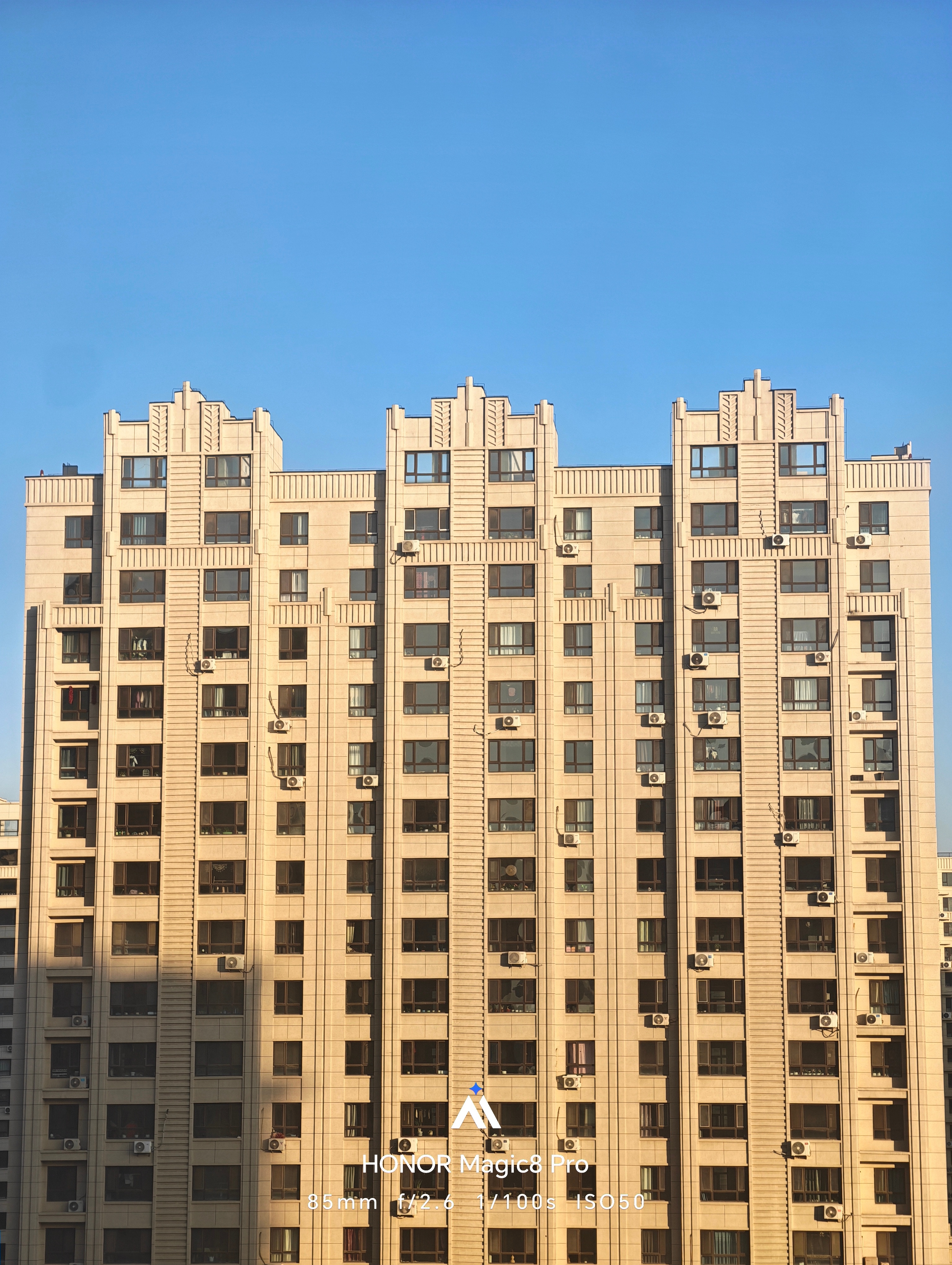 早安兄弟们长春是真的一片雪都没有啊，今天准备去人造雪的地方看看