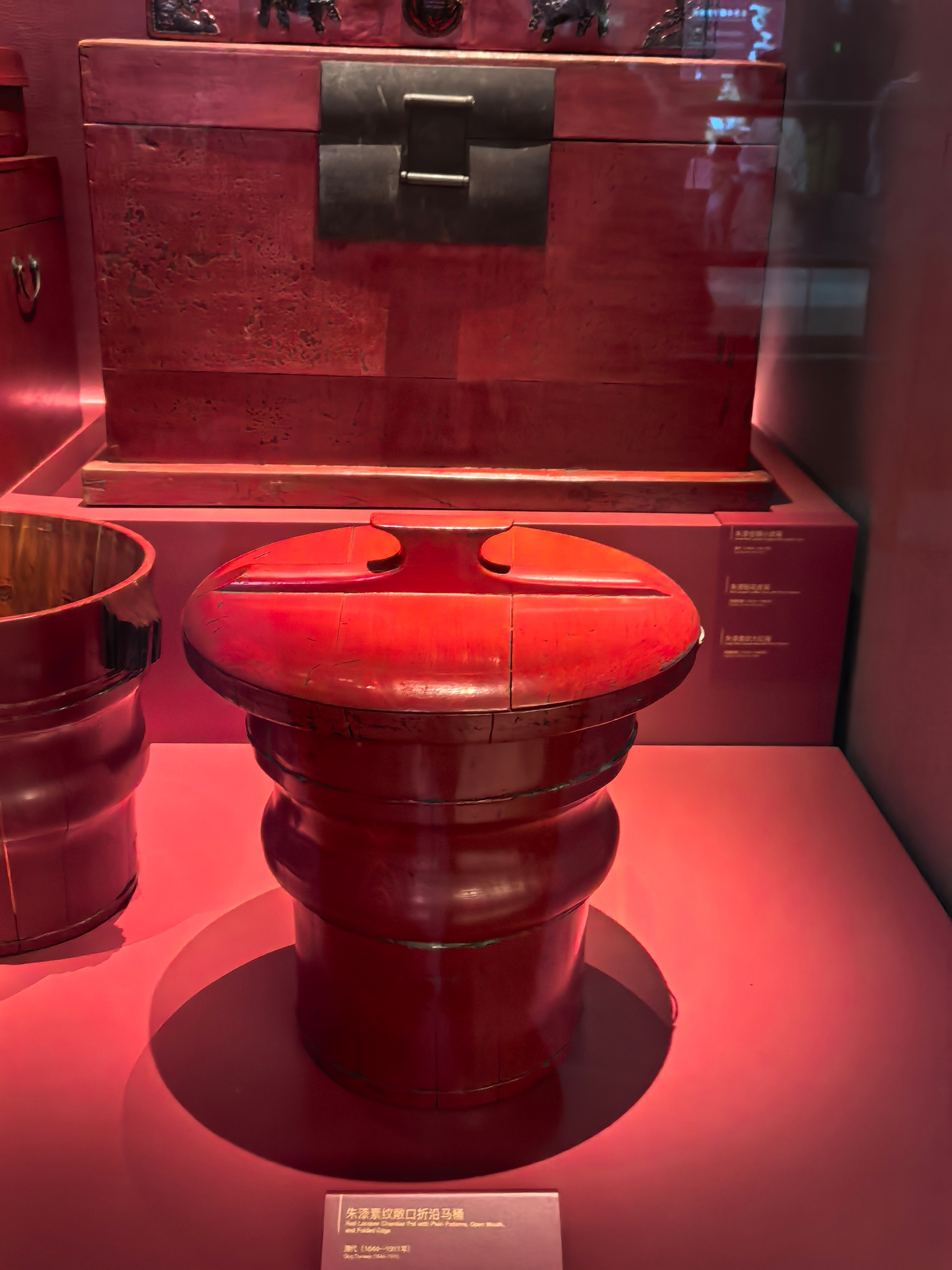 民俗馆只找到了这个，没找到“内塔尼亚壶” 杭州·浙江省博物馆(之江馆区)