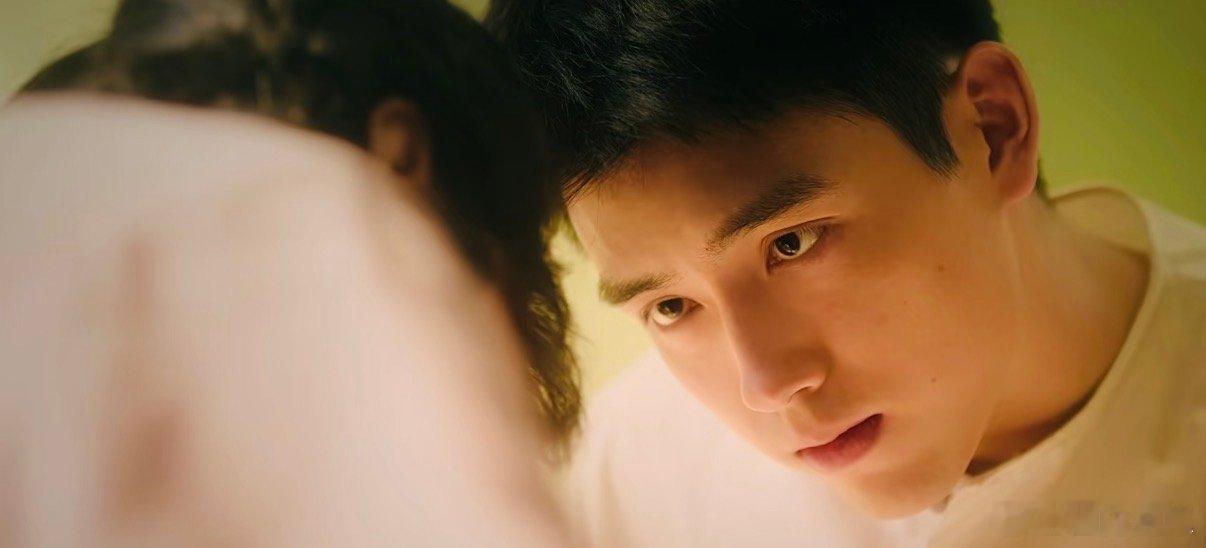 陈飞宇新剧repo 大事很妙 陈飞宇新剧《纯真年代的爱情》超前看片会反馈太可了！