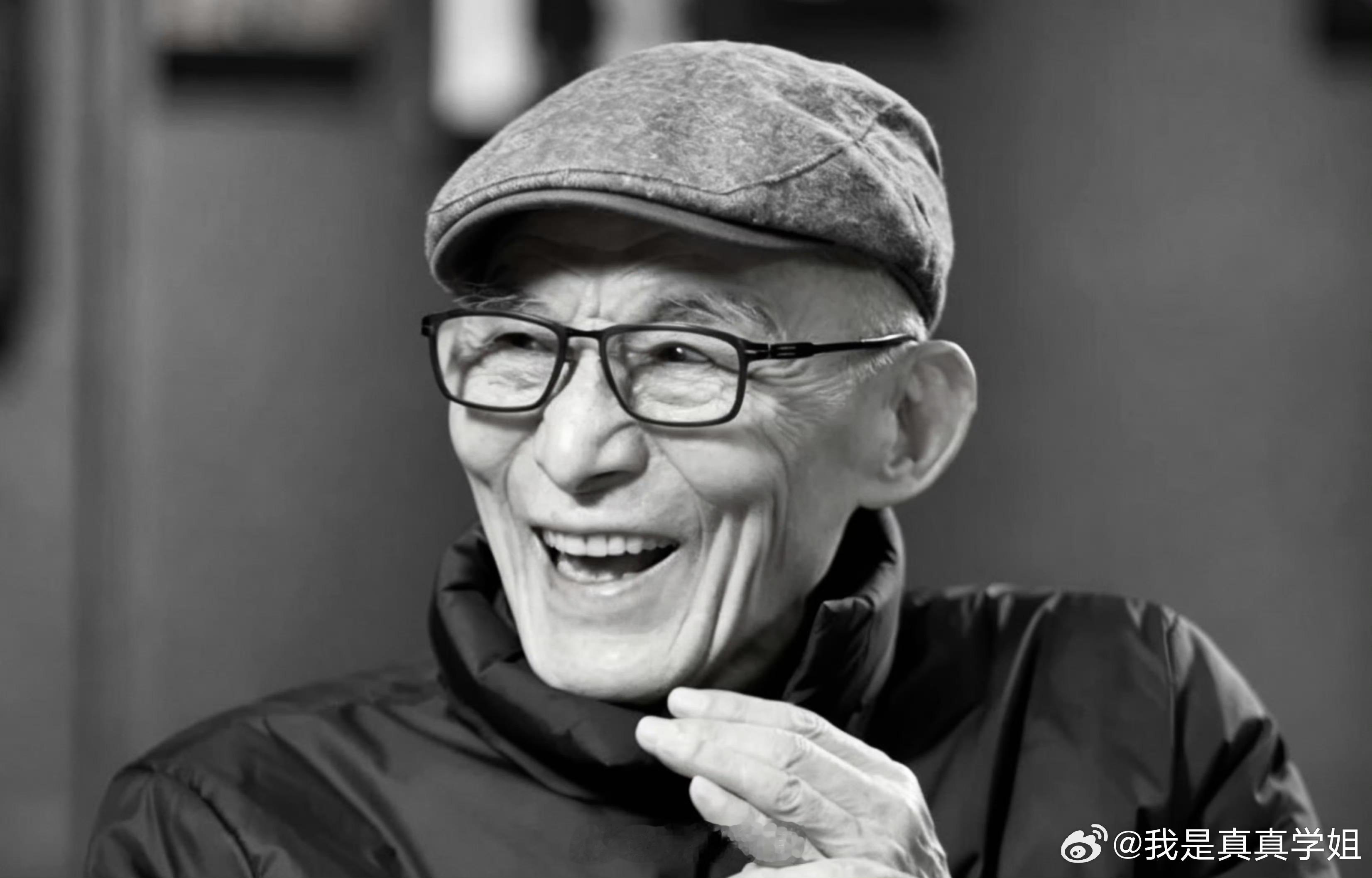 游本昌去世2025年看《繁花》，爷叔的教诲深入人心：年轻人，别着急，沉住气，慢慢
