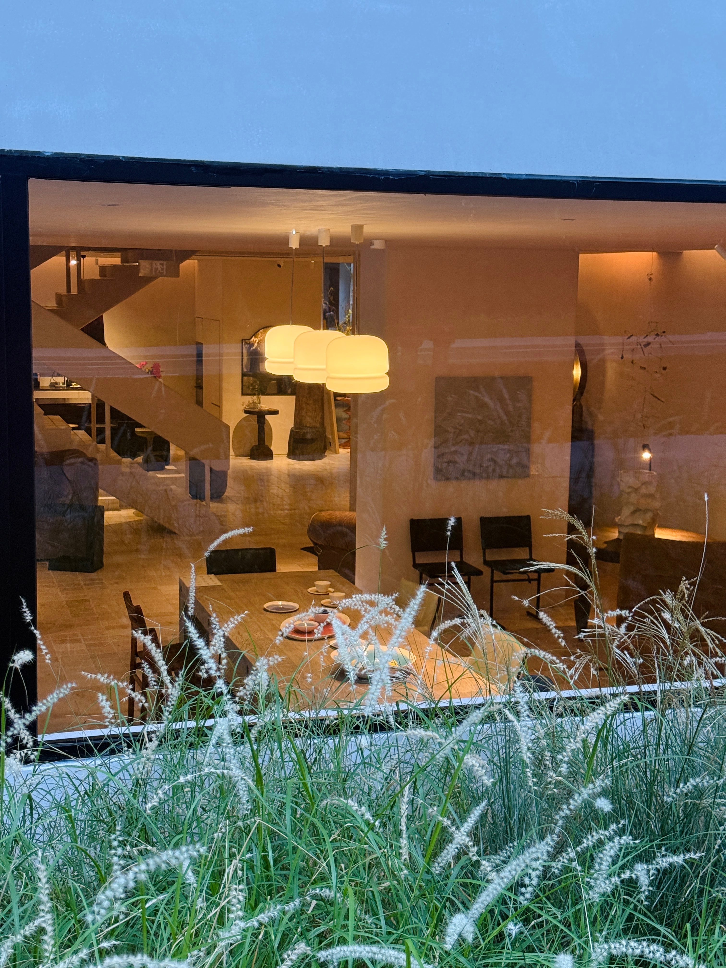 这里的建筑每个都充满了设计感，真漂亮，怎么拍都出片，怪不得那么多人来阿那亚打卡来