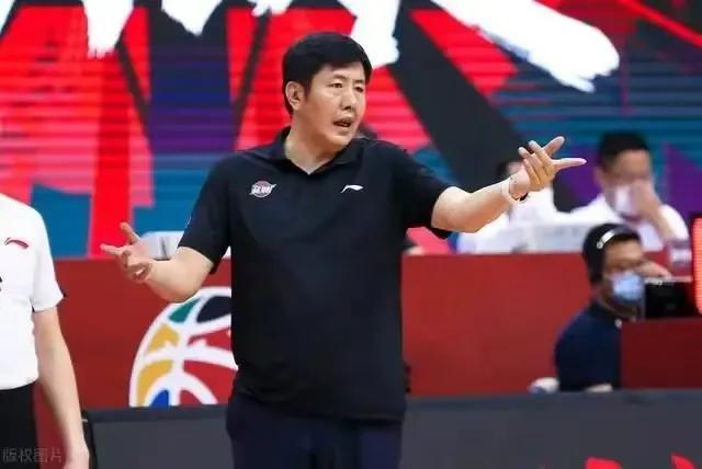 加时赛，不敌北控。山东主教练丁伟：为山东高速男篮队员感到骄傲，我想大家也都看到了