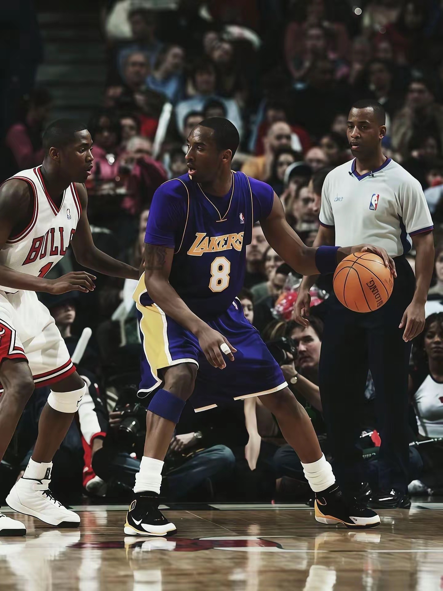 有时候，突然会觉得自己很孤独。没有人懂你，没有人陪你。偶尔自己疯，自己闹，仿佛跟