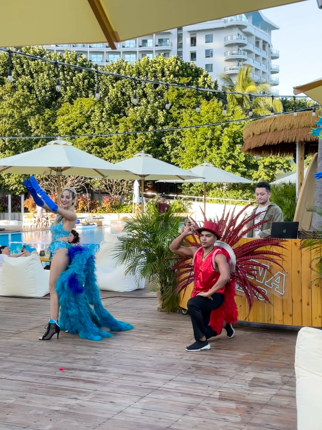 DJ+演艺，感受不一样的海岛风情🏝️