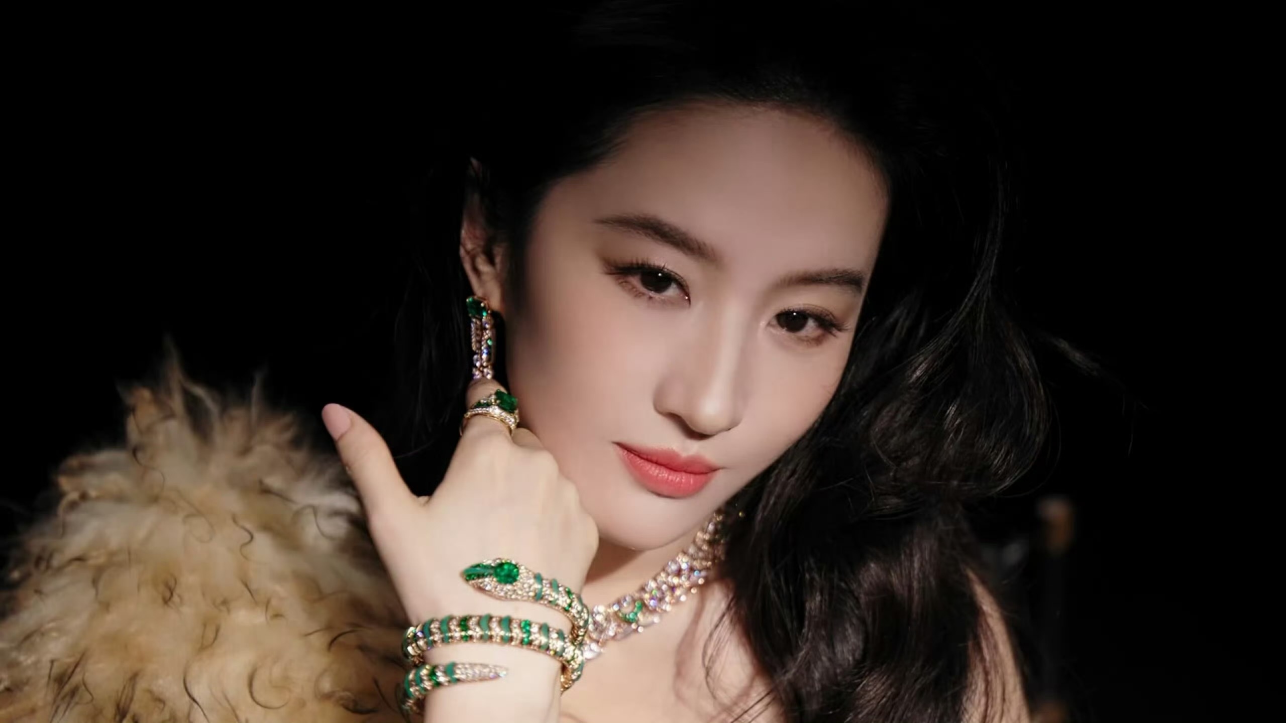 【刘亦菲[黄玫瑰]行程】9.7 品牌活动💎 ​​​
