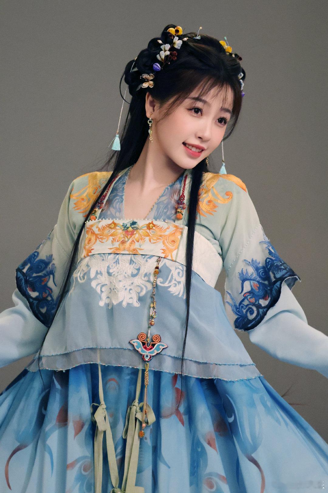 #虞书欣演技# 虞书欣饰演的凌妙妙古灵精怪真的太招人喜欢了！还有人没看《永夜星河