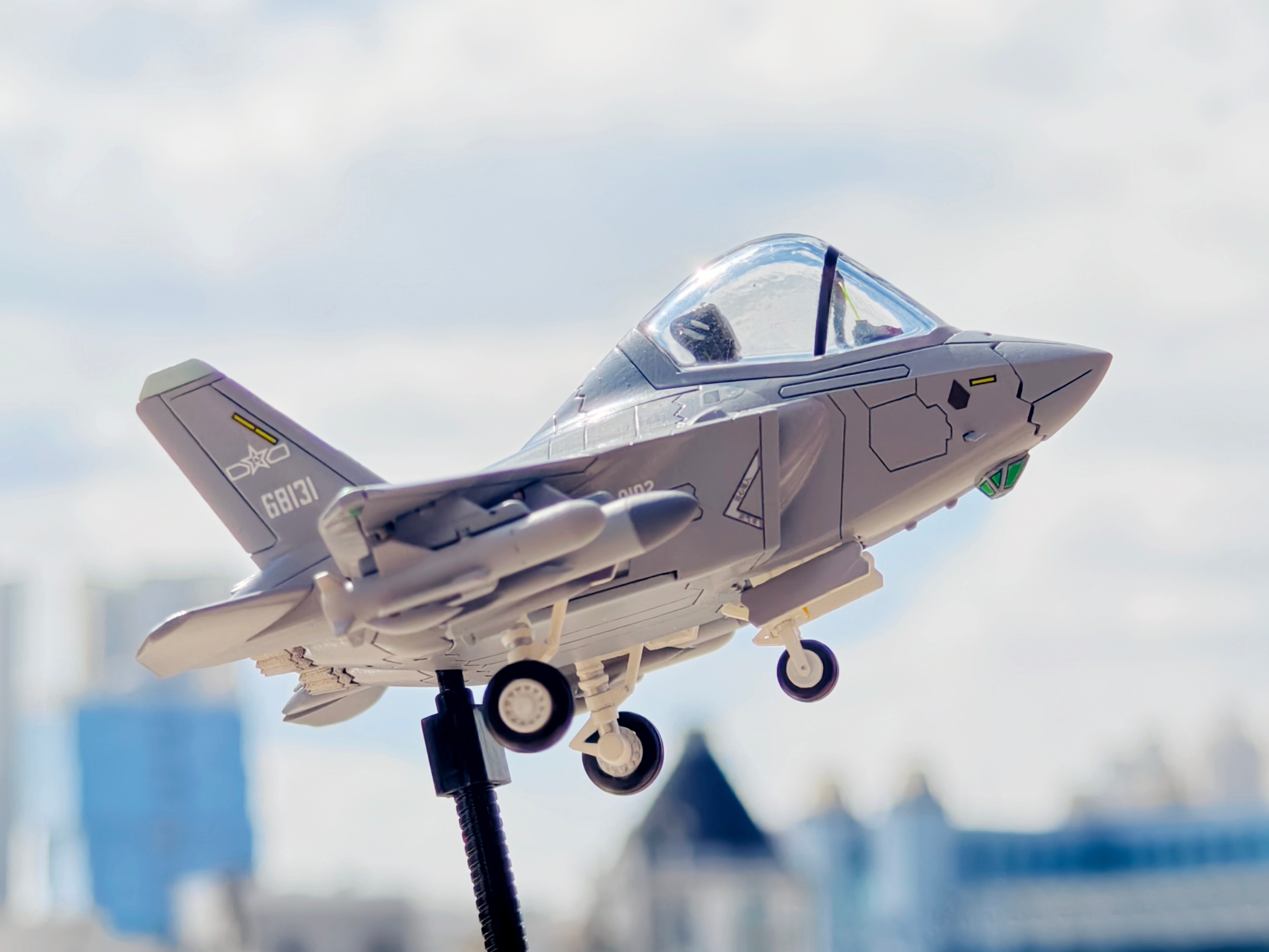 歼35A空军型。相比之前的版本，对外形大幅改进 q版飞机模型 ​​​