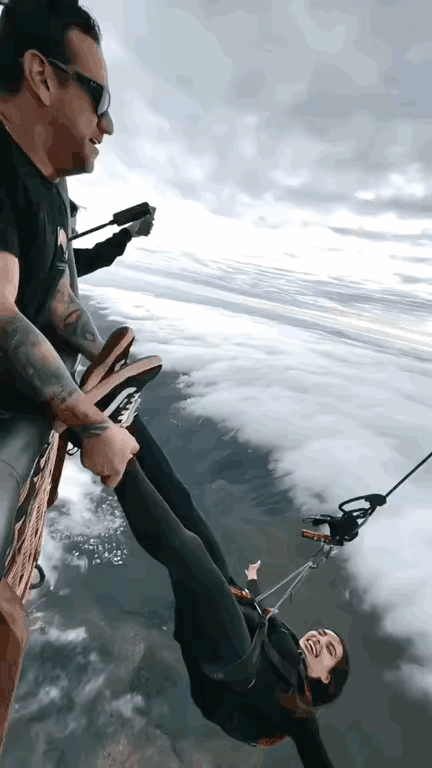 她现在墓前还好吗？