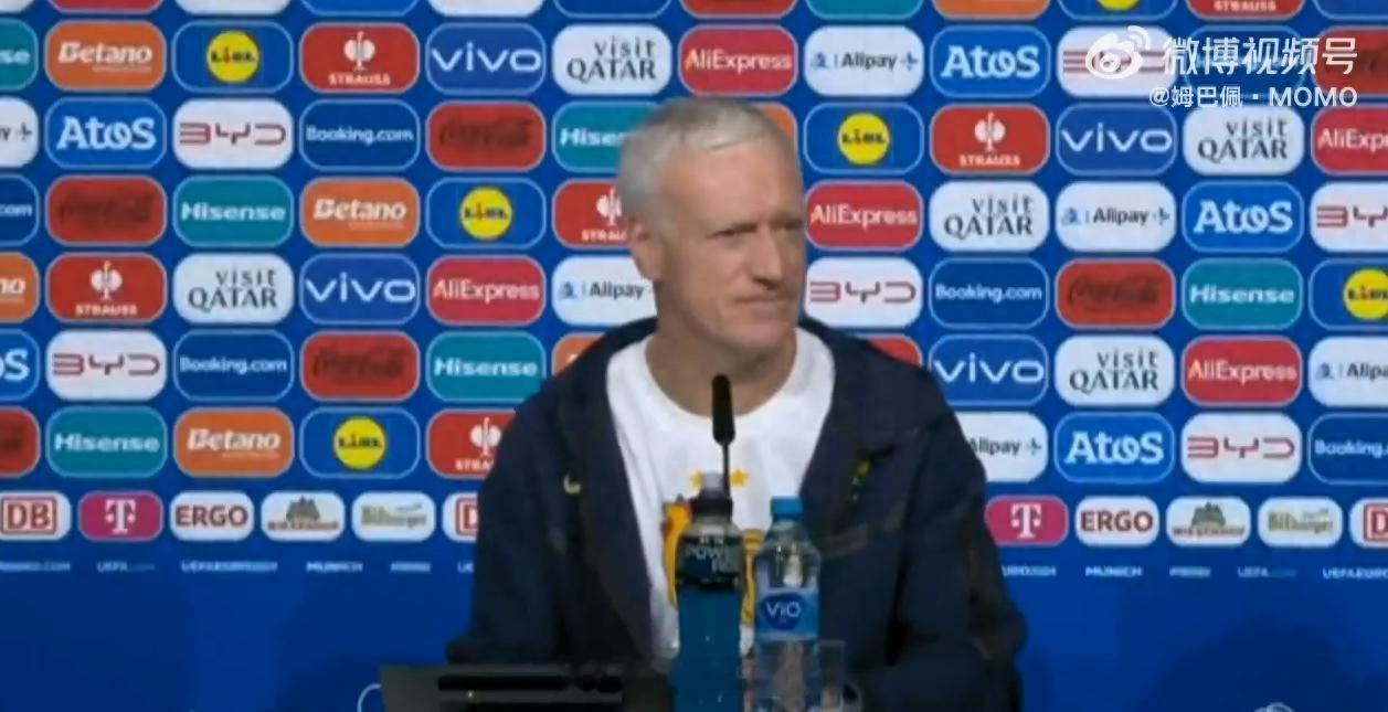 #德尚回应法国队进球少# 今晚凌晨3点，欧洲杯半决赛，西班牙VS法国，法国球迷希