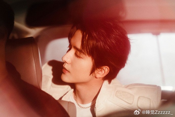 张新成录音录了3次才成功张新成是本人不是AI 录音三连失败后急着声明是真人，张新