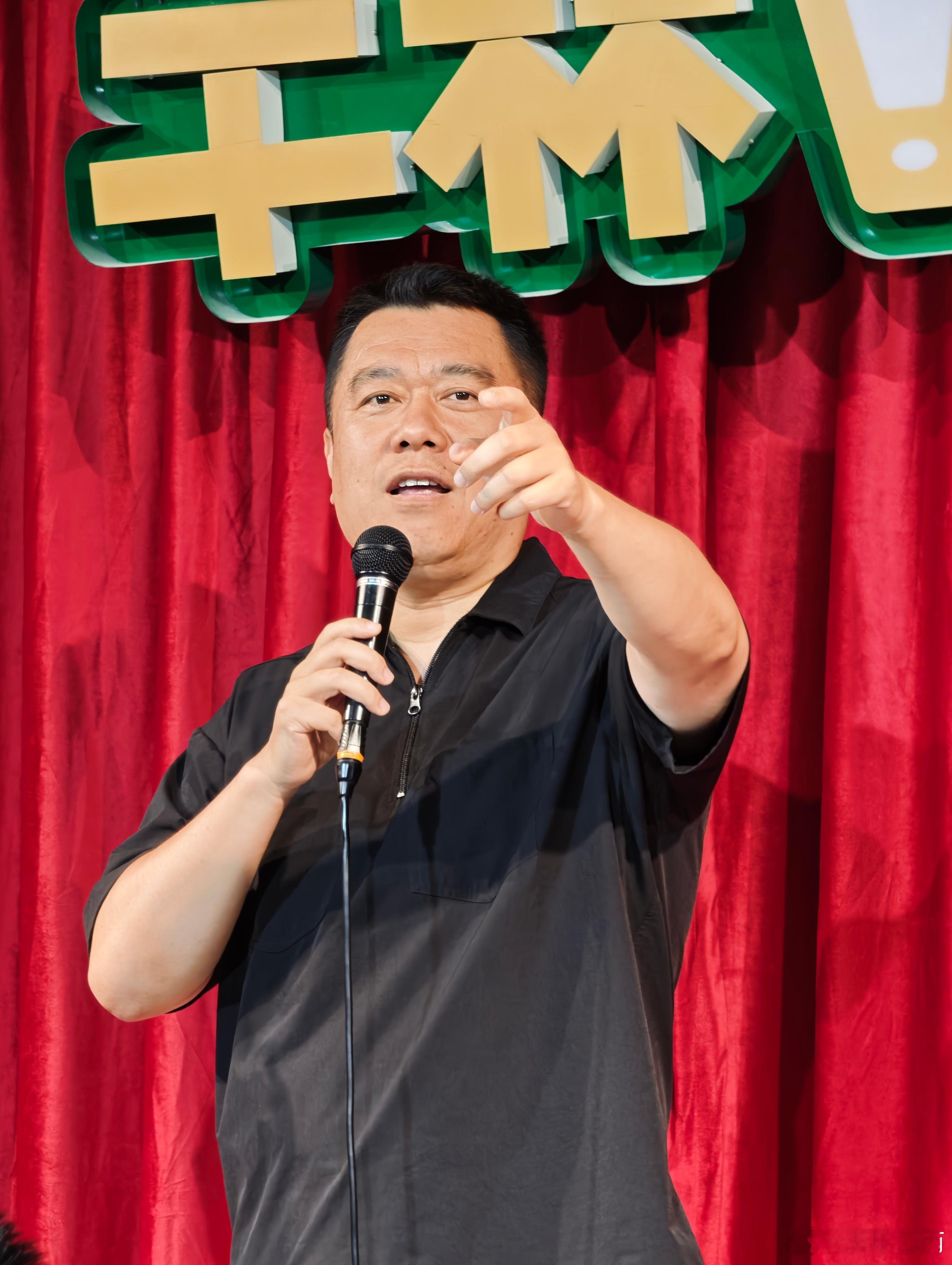 周三晚上看良言，咱们的生活比蜜甜~~ 李丁嘚吧嘚