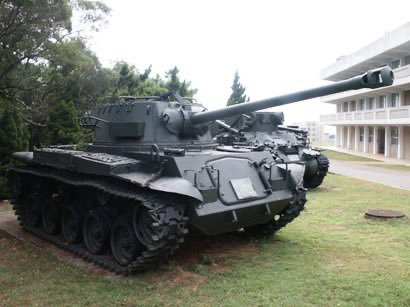 飞扬军事 中国台湾地区64式轻型坦克该型轻型坦克手搓于20世纪70年代，车体采用