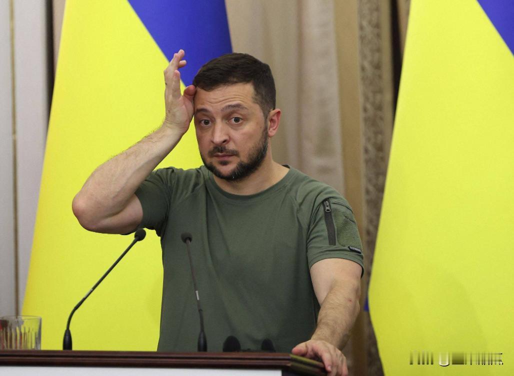 泽连斯基无奈的对媒体称，是否要坚持与俄罗斯打下去，还是谈判，这应该由乌克兰人民决
