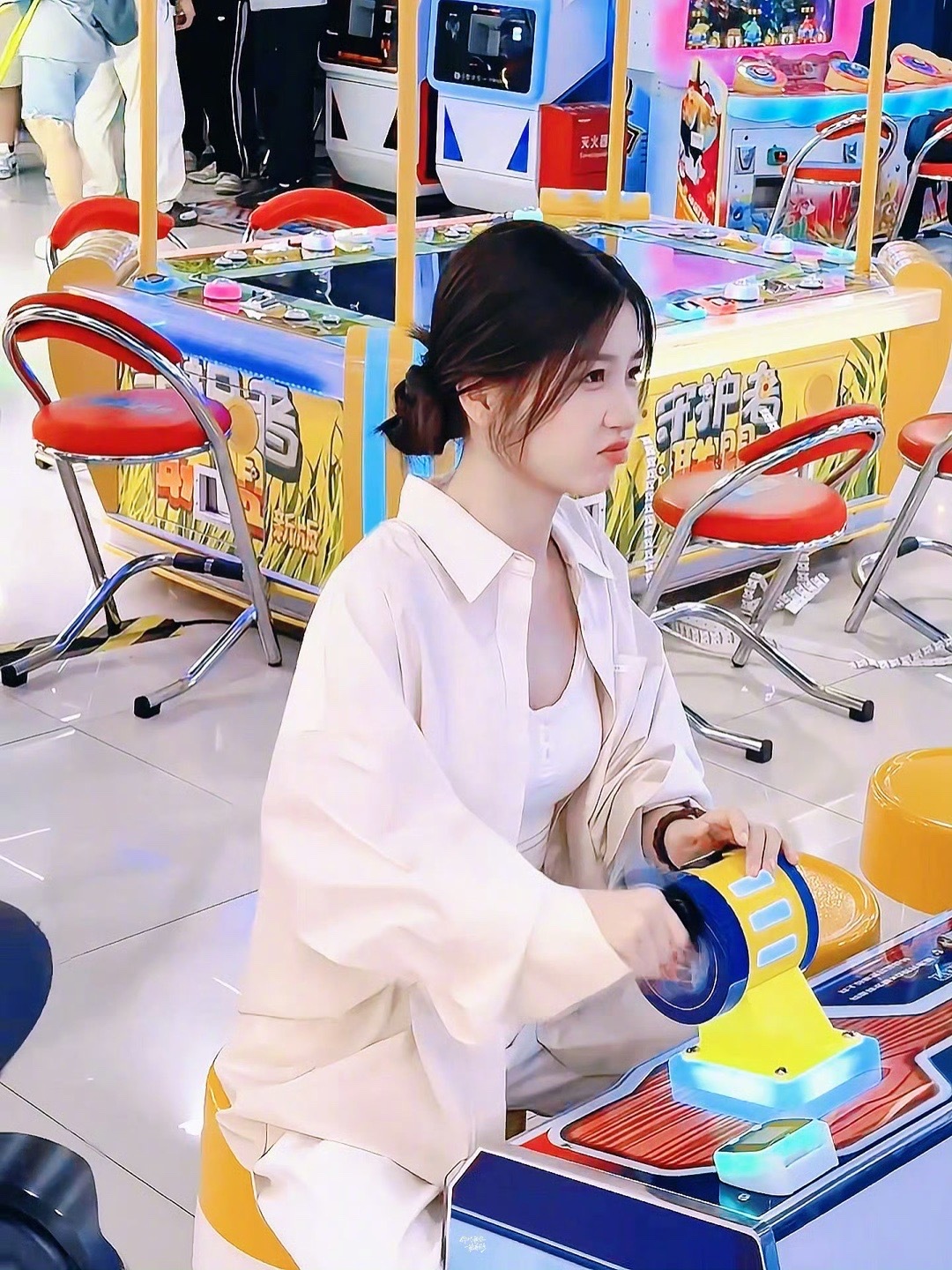 哈哈哈哈哈哈哈，是这个萌萌哒欣欣子没错了！[心] ​​​