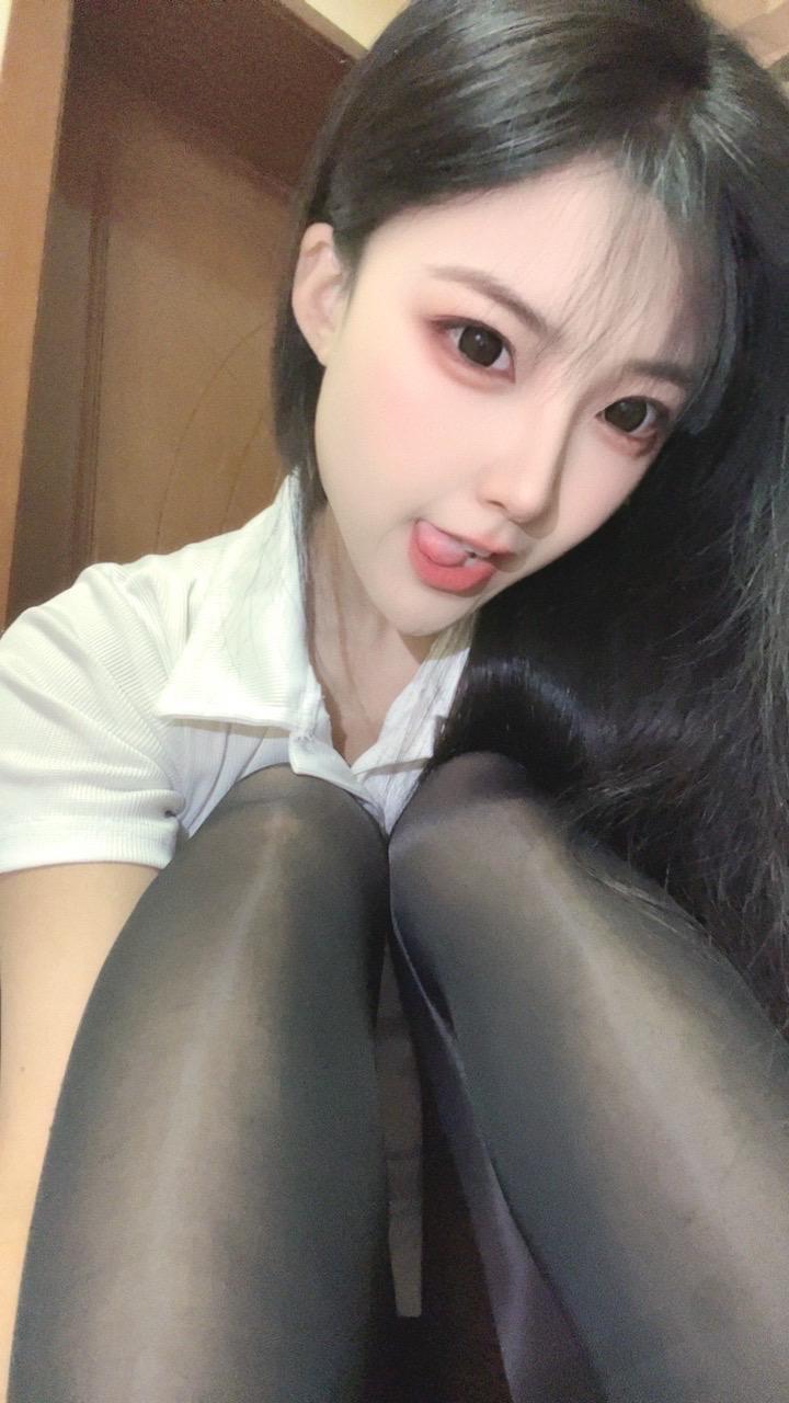 请假条  胃病犯了  今晚休息😭