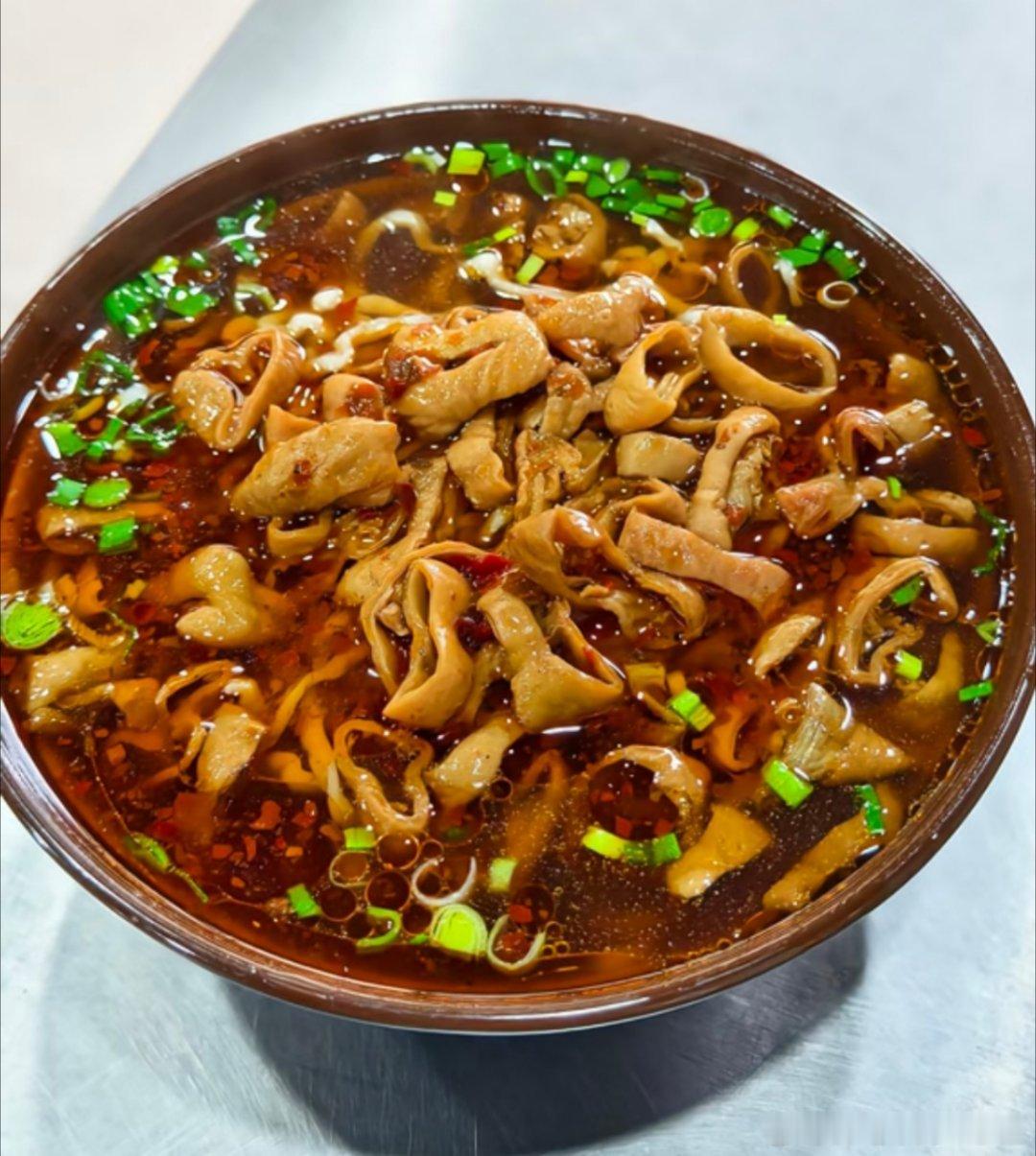 大家别问华为5.0了全网都在传直播时候被问了不下100遍别问了，自己去百度大v聊