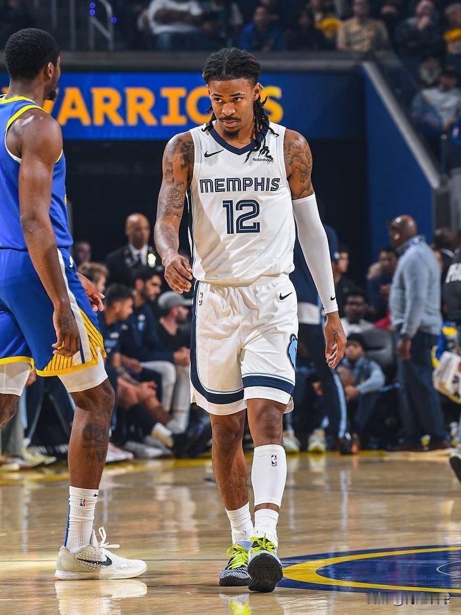 独木难支！灰熊118：131不敌勇士，看看球员数据，谁尽力了？！

1、莫兰特，