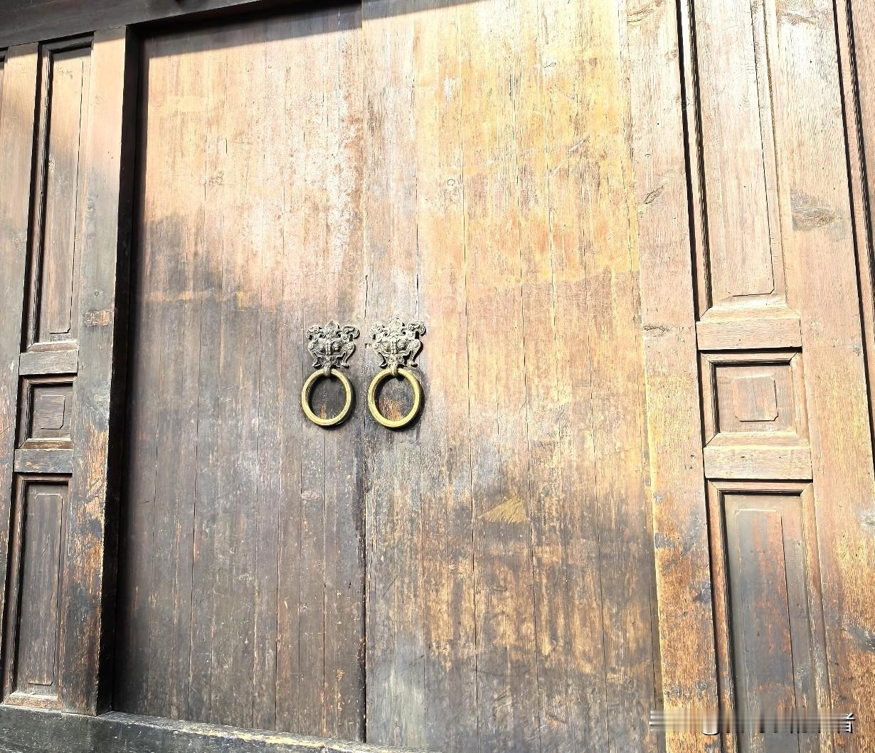 十年前无话不谈的朋友，突然见面了，竟然觉得无话可说，是心态变了还是没有激情了呢？