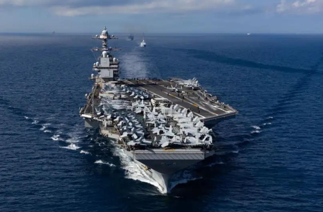 130亿航母被“洗”废了？美“福特”号洗衣房大火烧了30小时，600水兵睡地板