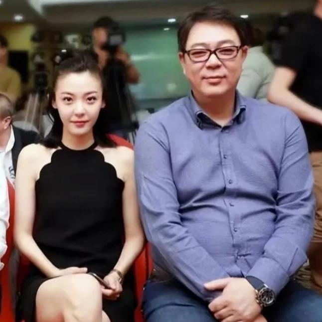 高亚麟也出轨了？娱乐圈这是怎么了？天天放“猛料”！前期的李晨和baby事件，又是
