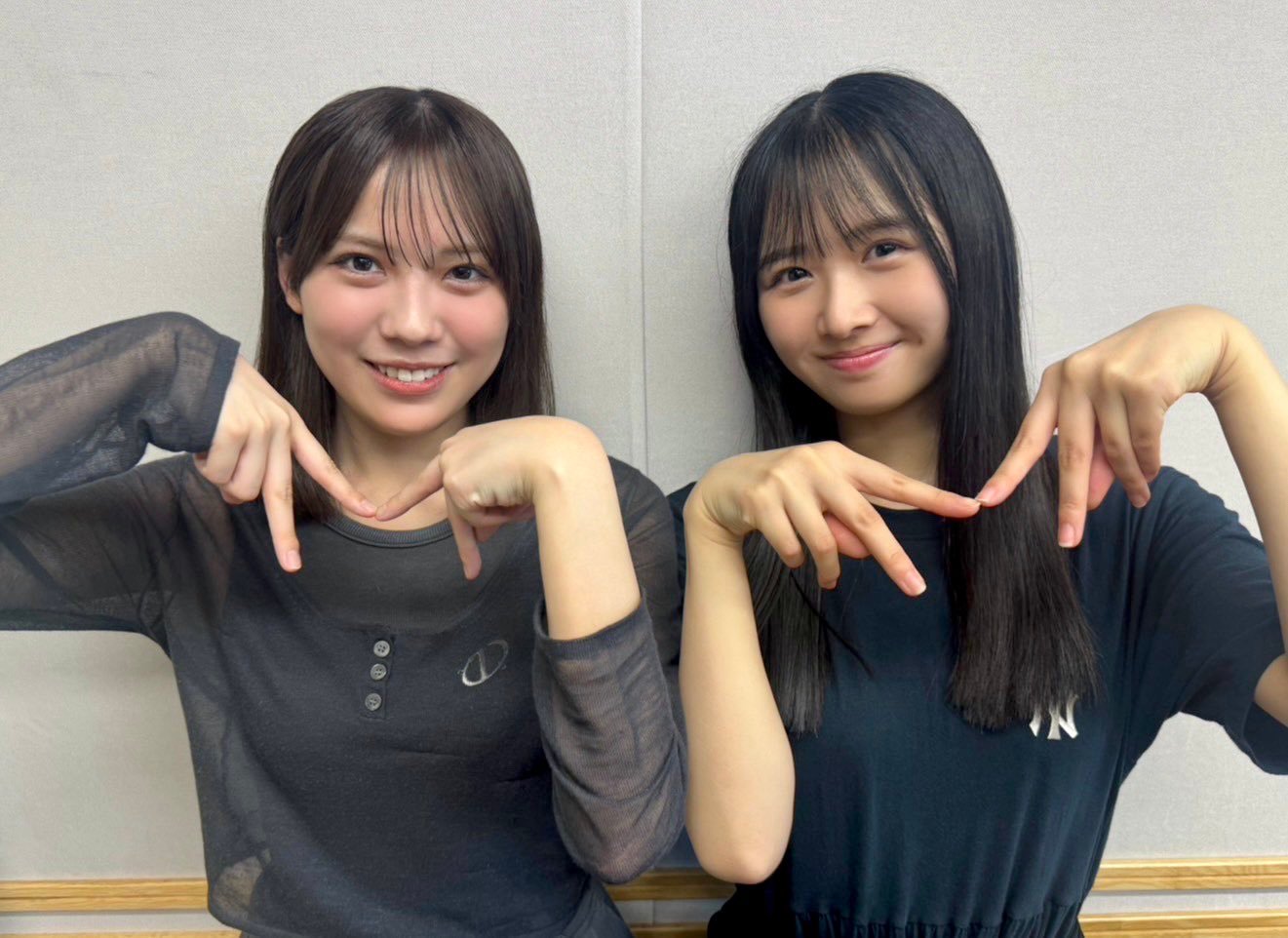 上村ひなの森本茉莉 　日向ひ ​​​