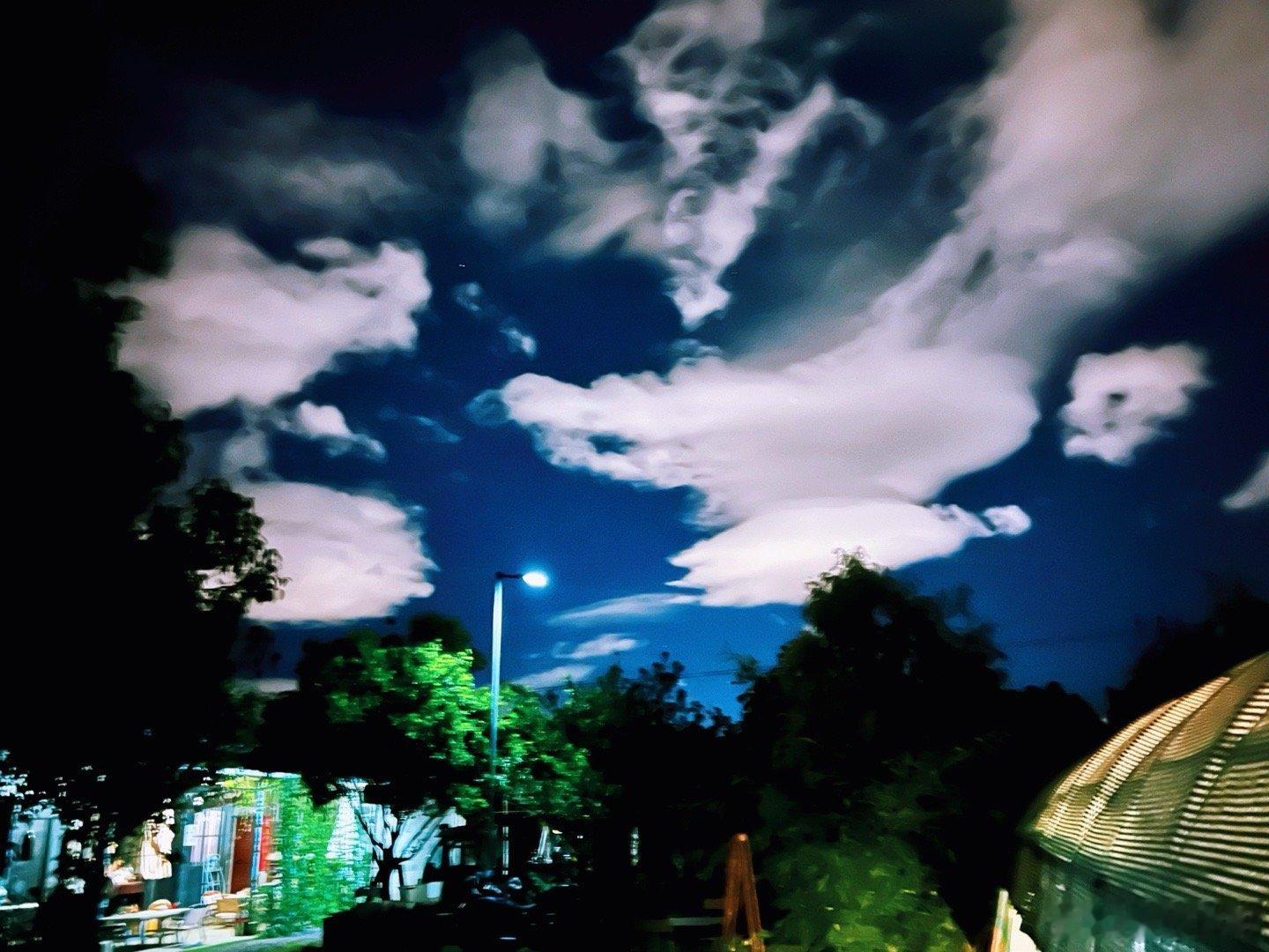 今夜 