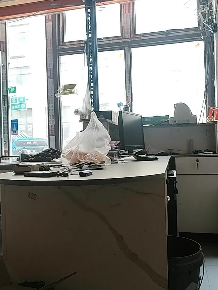 如果不缺钱，你还会工作吗就算不缺钱，我也不会彻底躺平不工作。不用为生计奔波，但人
