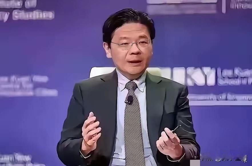 新加坡有条规矩，狠得让人后背发凉。
它不问一个官员收了谁的钱，也不在乎饭局上谁给