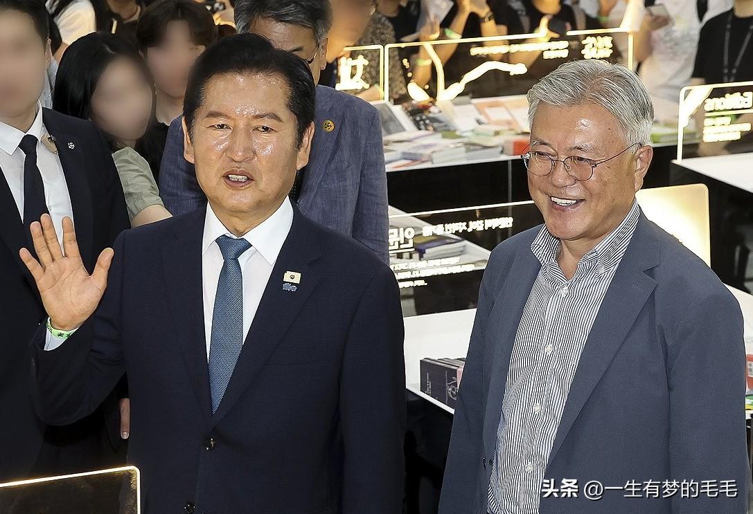 刚辞党首立刻拜会文在寅！郑清来紧急铺路，拉拢元老派系稳选票

6月24日，韩国共