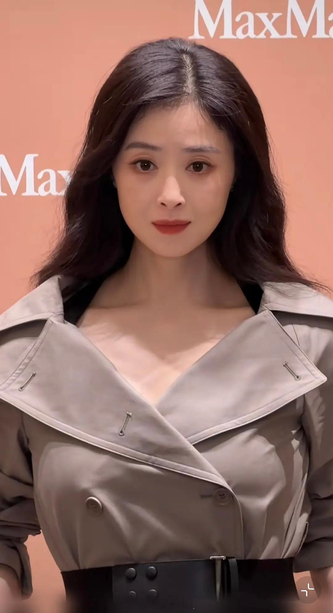 蒋欣生图这个状态真的很好了吧 